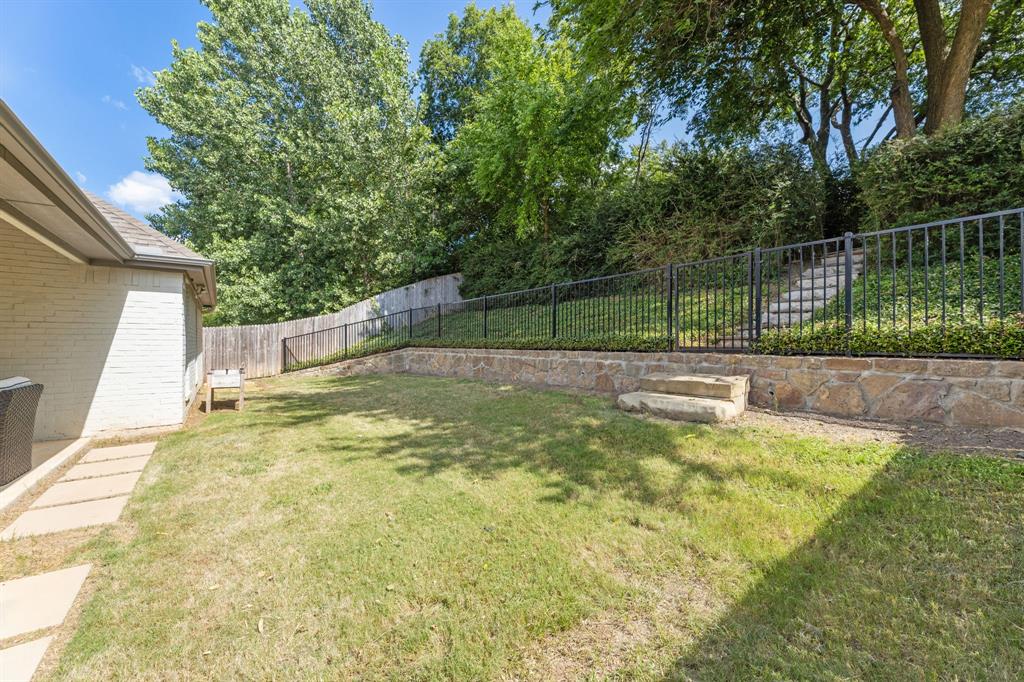 505 Inwood Street Benbrook, TX 76126 - Photo 35 of 39
