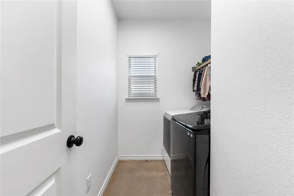 $274,900 | 113 Garfield Street, McGregor, TX 76657