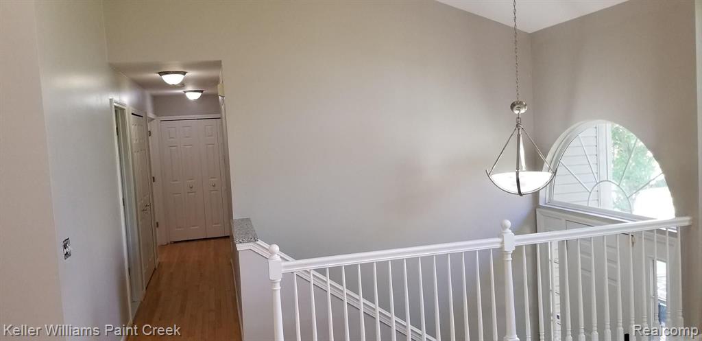 102 Eagle Ridge Road Lake Orion, MI 48360 - Photo 13 of 24