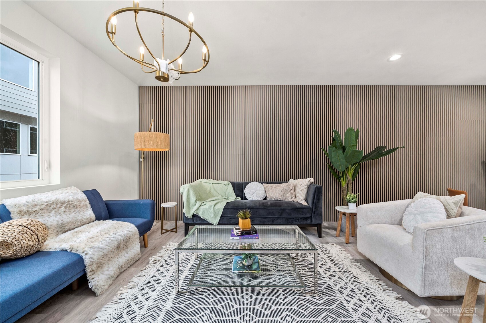 11535 17th Place Southwest Burien, WA 98146 - Photo 13 of 40 a living room with furniture and a rug