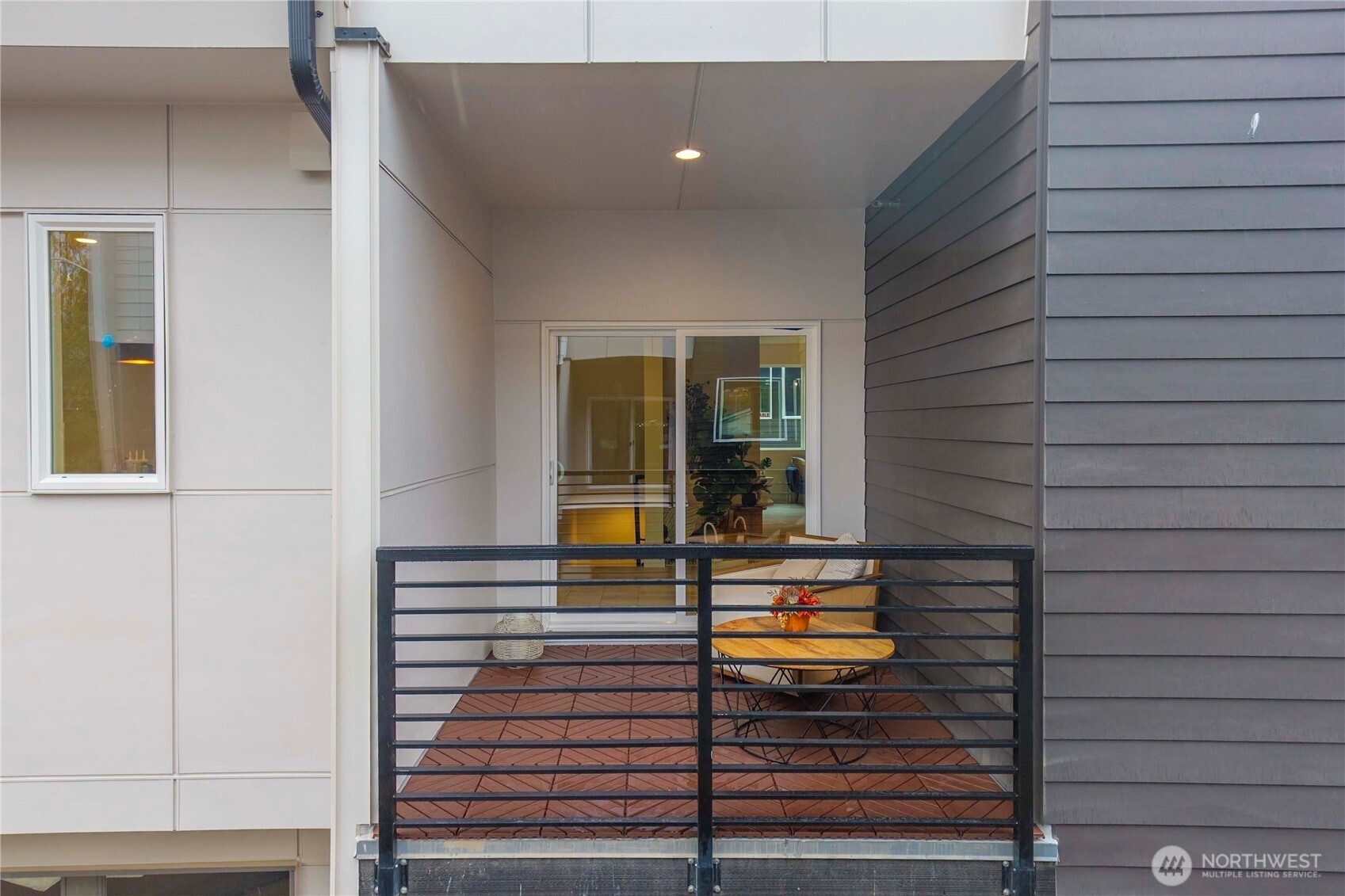 11535 17th Place Southwest Burien, WA 98146 - Photo 3 of 40 a view of entryway front of house