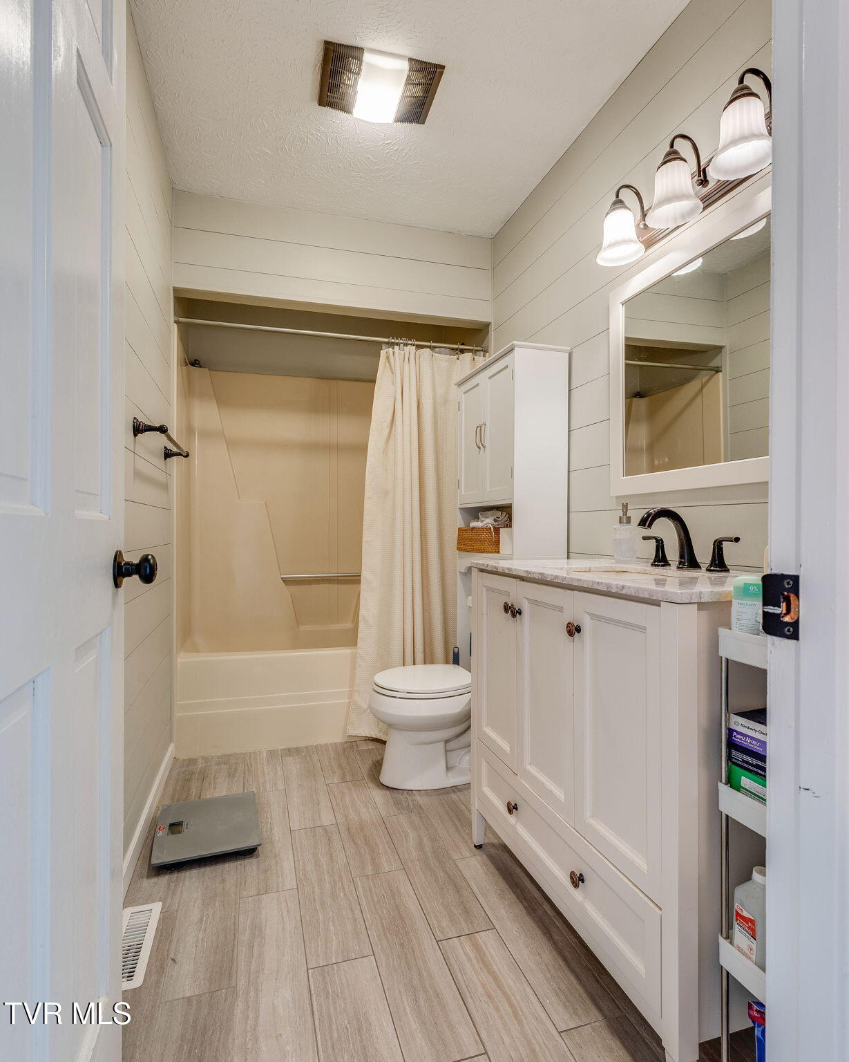 1016 Konnarock Road, Unit 1 Kingsport, TN 37664 - Photo 17 of 28 017