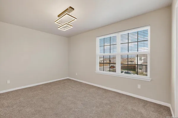 $294,900 | 15203 Escalante Pass, Von Ormy, TX 78073