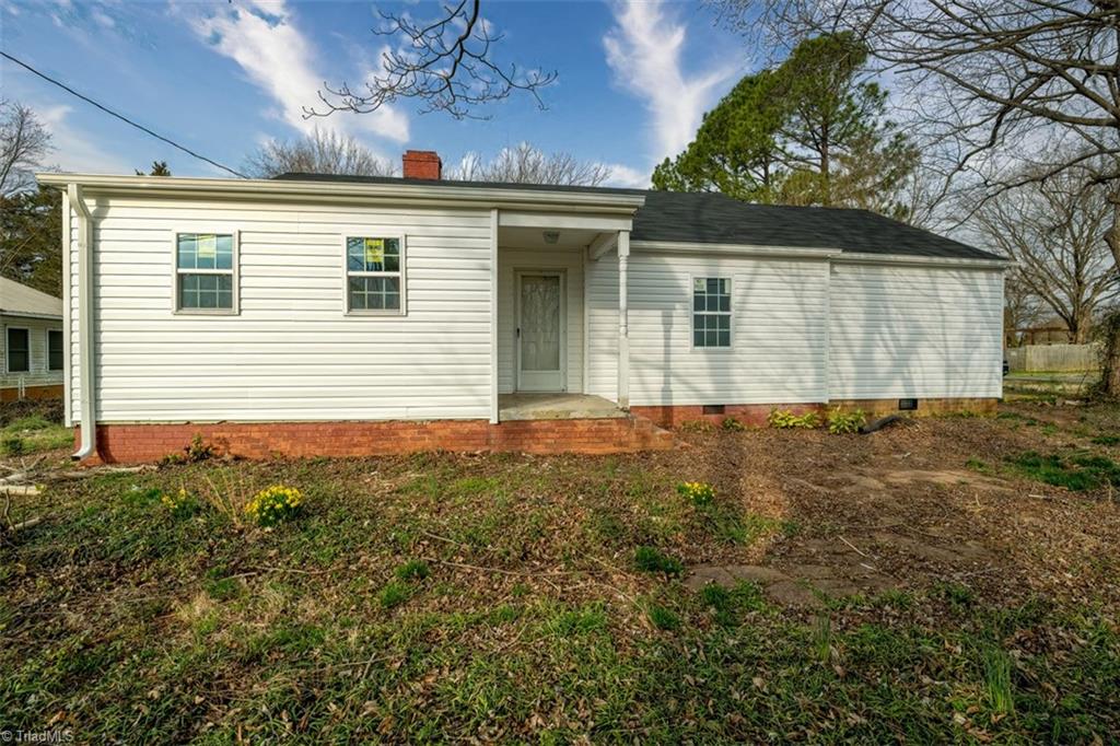 514 Roxboro Road Haw River, NC 27258 - Photo 6 of 26 Gallery Image 6