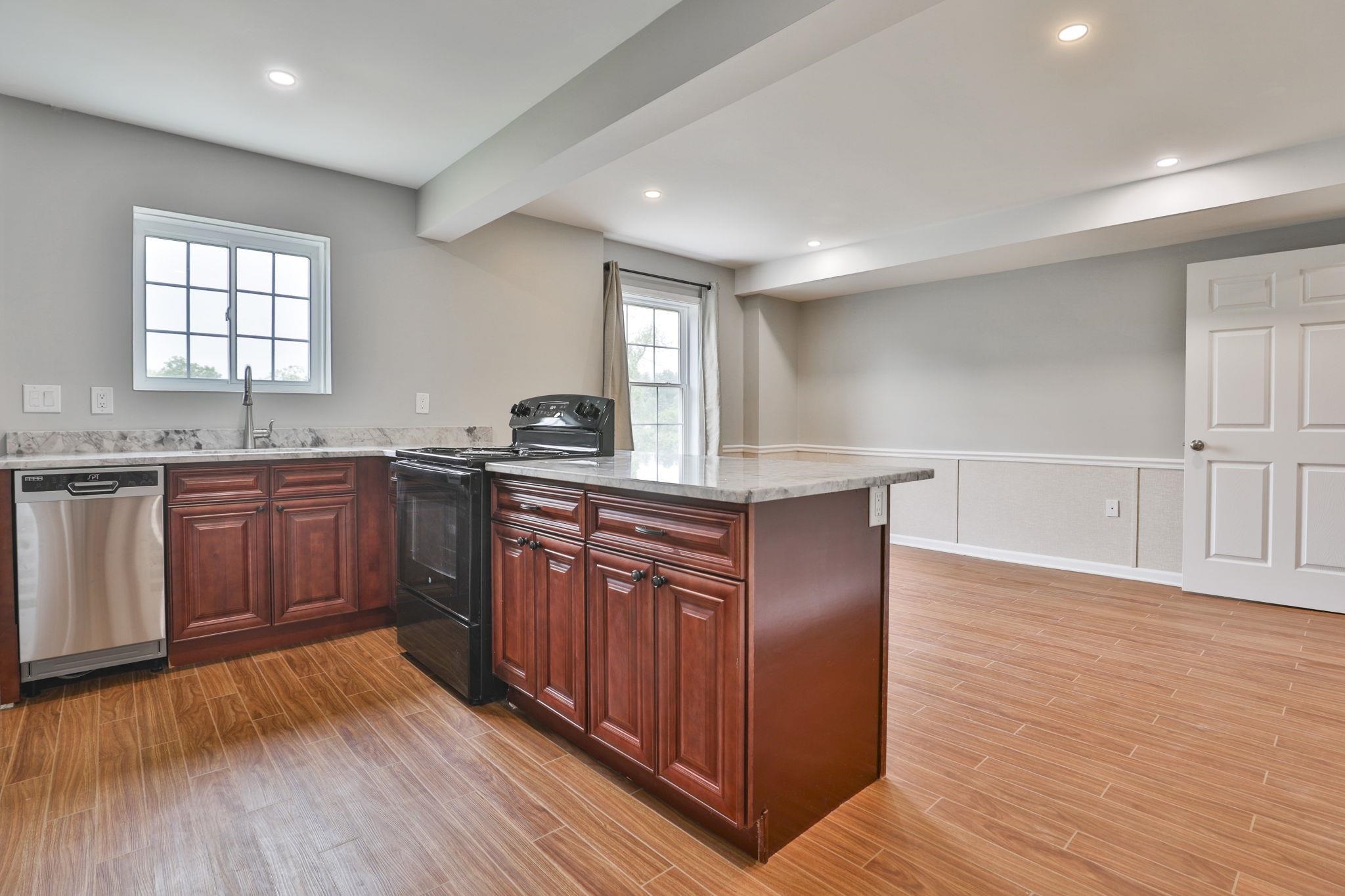 41 A Howe Lane Hollis, NH 03049 - Photo 5 of 15