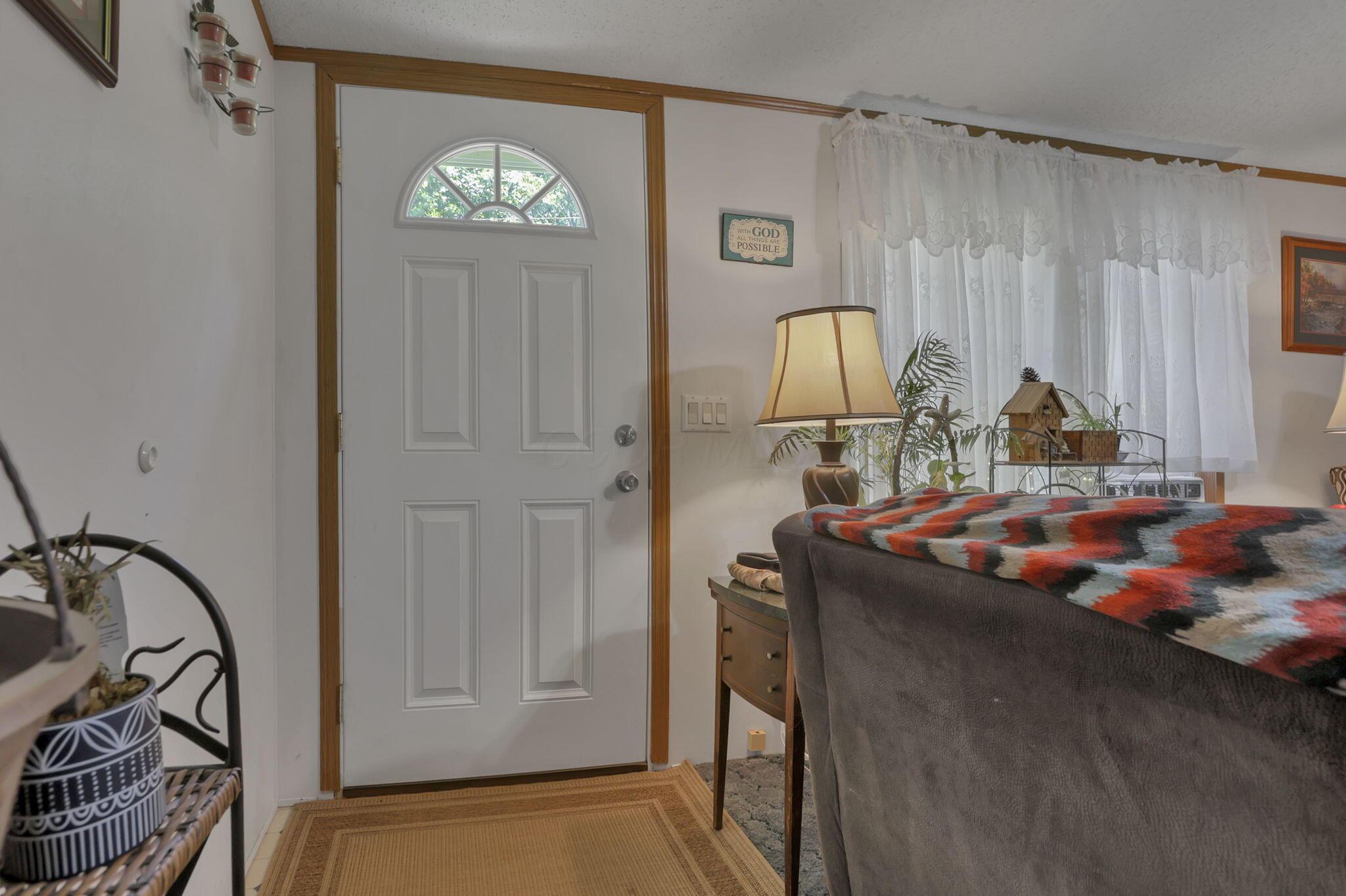 13861 Union Road Laurelville, OH 43135 - Photo 5 of 60