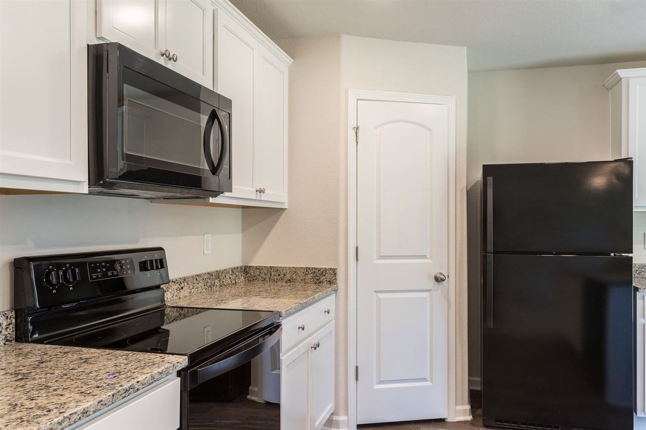 305 Rustling Way Zebulon, NC 27597 - Photo 9 of 20 Photo 9