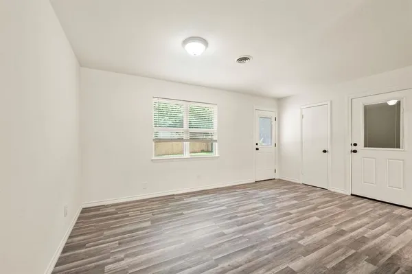 $239,000 | 609 Crane Drive, Euless, TX 76039