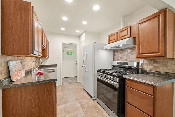 $239,000 | 609 Crane Drive, Euless, TX 76039