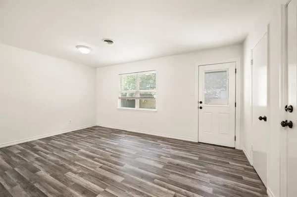 $239,000 | 609 Crane Drive, Euless, TX 76039