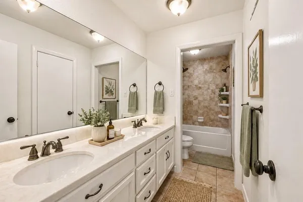 $239,000 | 609 Crane Drive, Euless, TX 76039