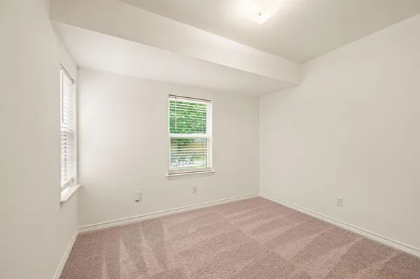 $239,000 | 609 Crane Drive, Euless, TX 76039