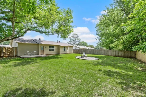 $239,000 | 609 Crane Drive, Euless, TX 76039