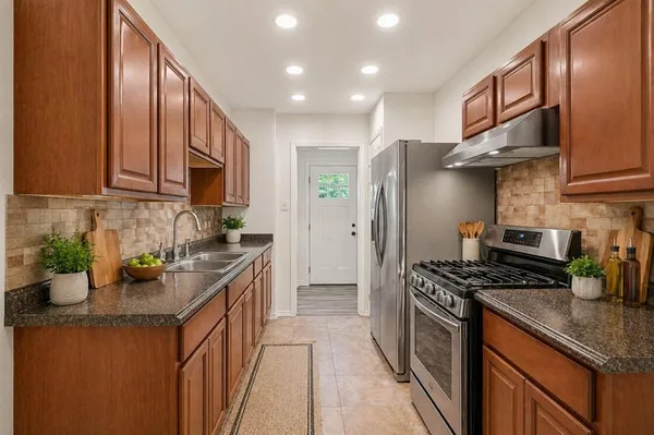 $239,000 | 609 Crane Drive, Euless, TX 76039