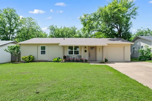 $239,000 | 609 Crane Drive, Euless, TX 76039