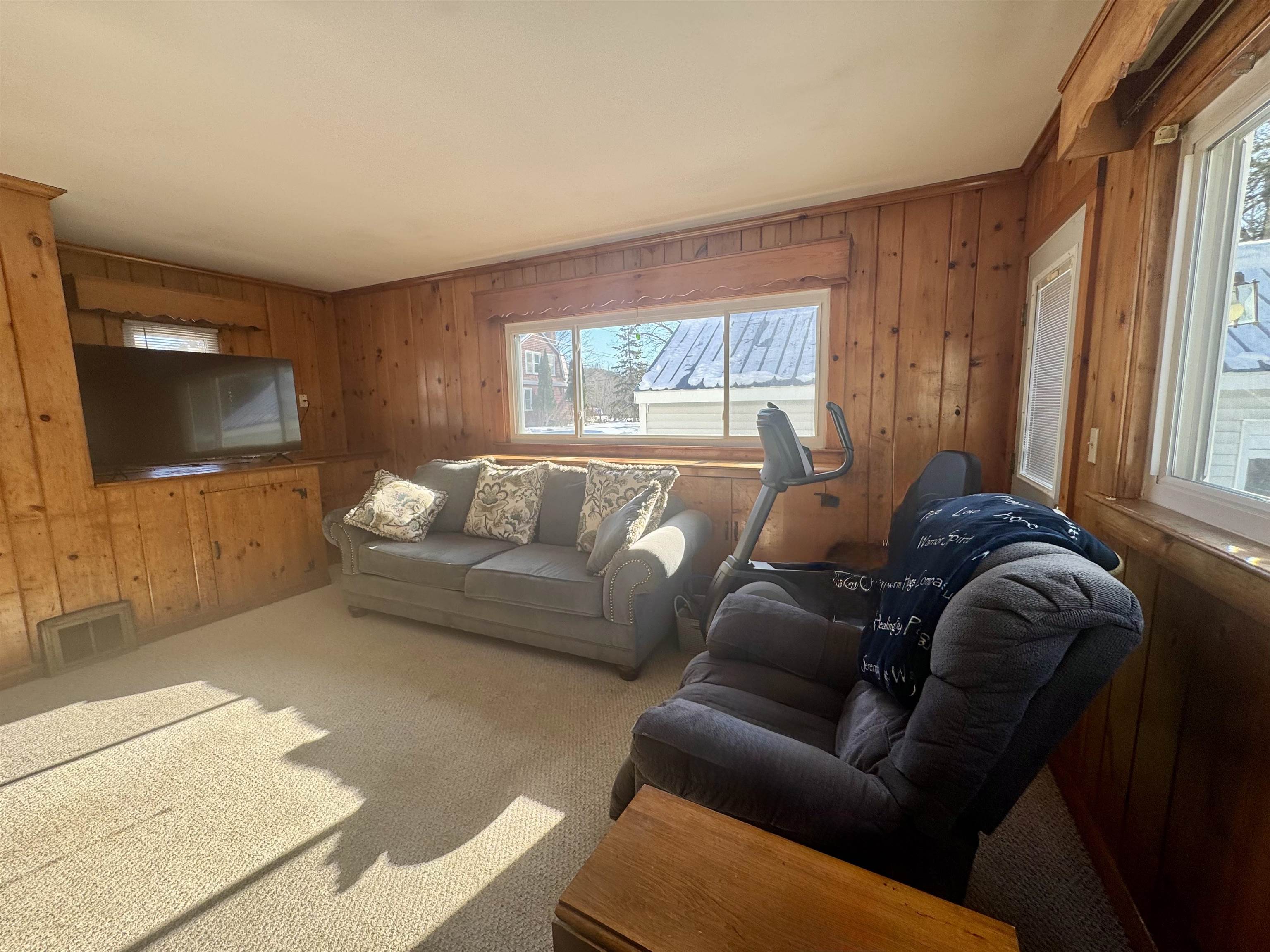 137 Wall Street Springfield, VT 05156 - Photo 15 of 39