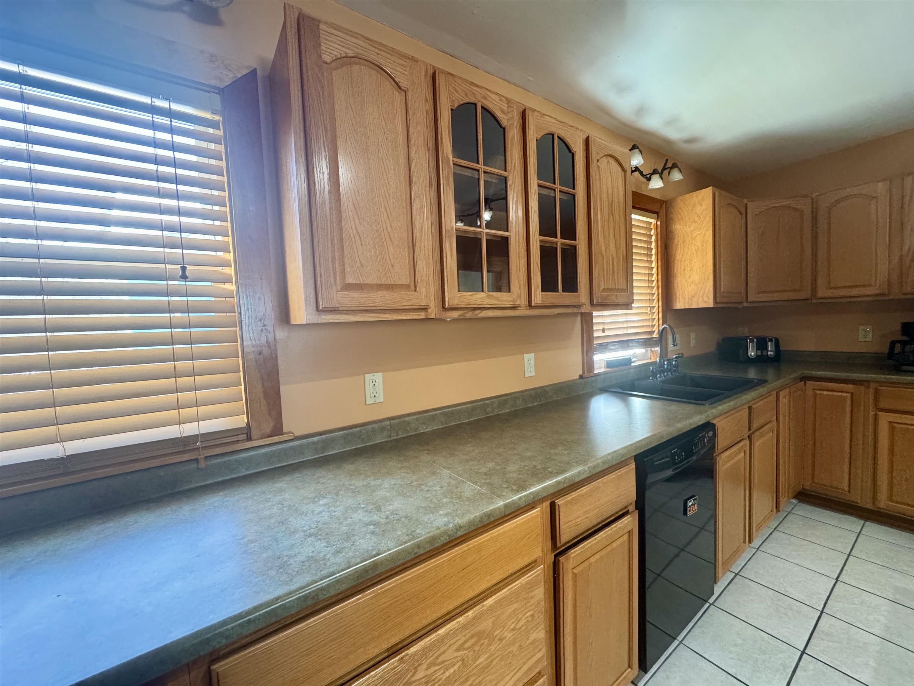 137 Wall Street Springfield, VT 05156 - Photo 9 of 39