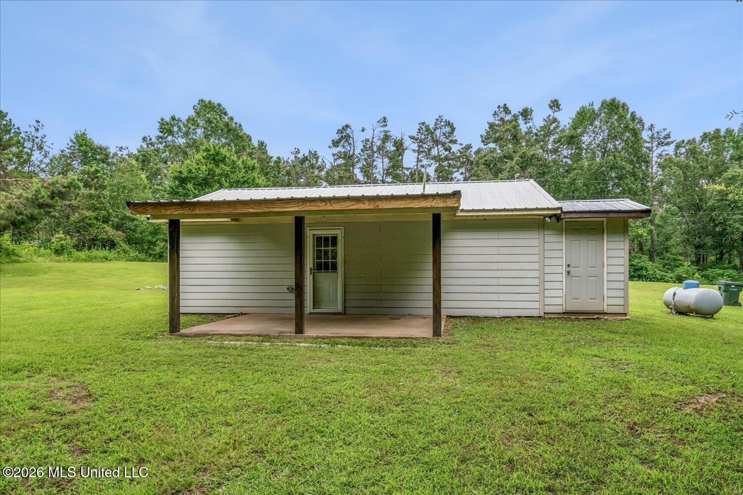 4528 Laws Hill Road Waterford, MS 38685 - Photo 23 of 49 23-23-4528 Laws Hill Rd-3147325sm
