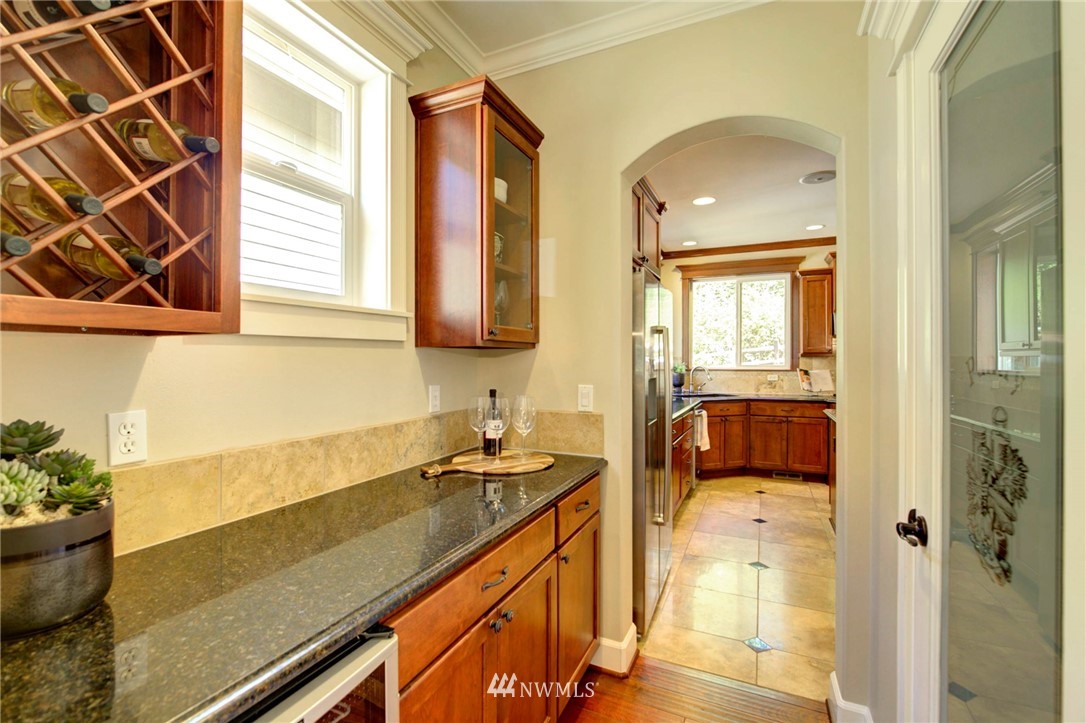 920 South 34th Place Renton, WA 98055 - Photo 13 of 39