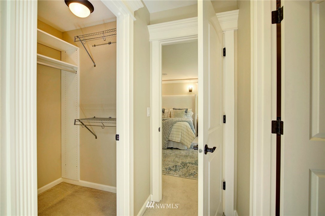 920 South 34th Place Renton, WA 98055 - Photo 30 of 39