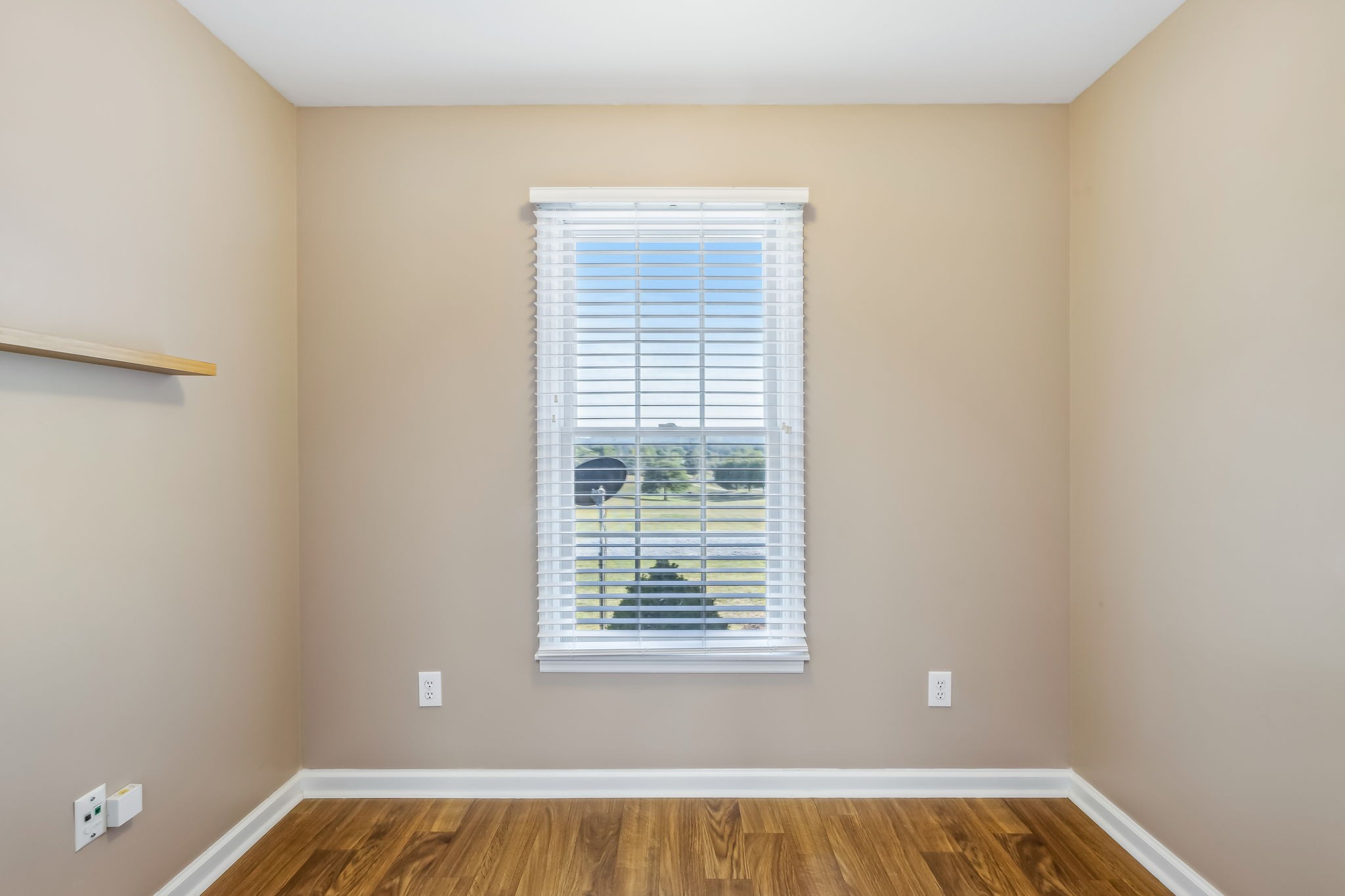 4152 Old Coopertown Road Springfield, TN 37172 - Photo 24 of 70 Hobby room off of laundry or just more storage