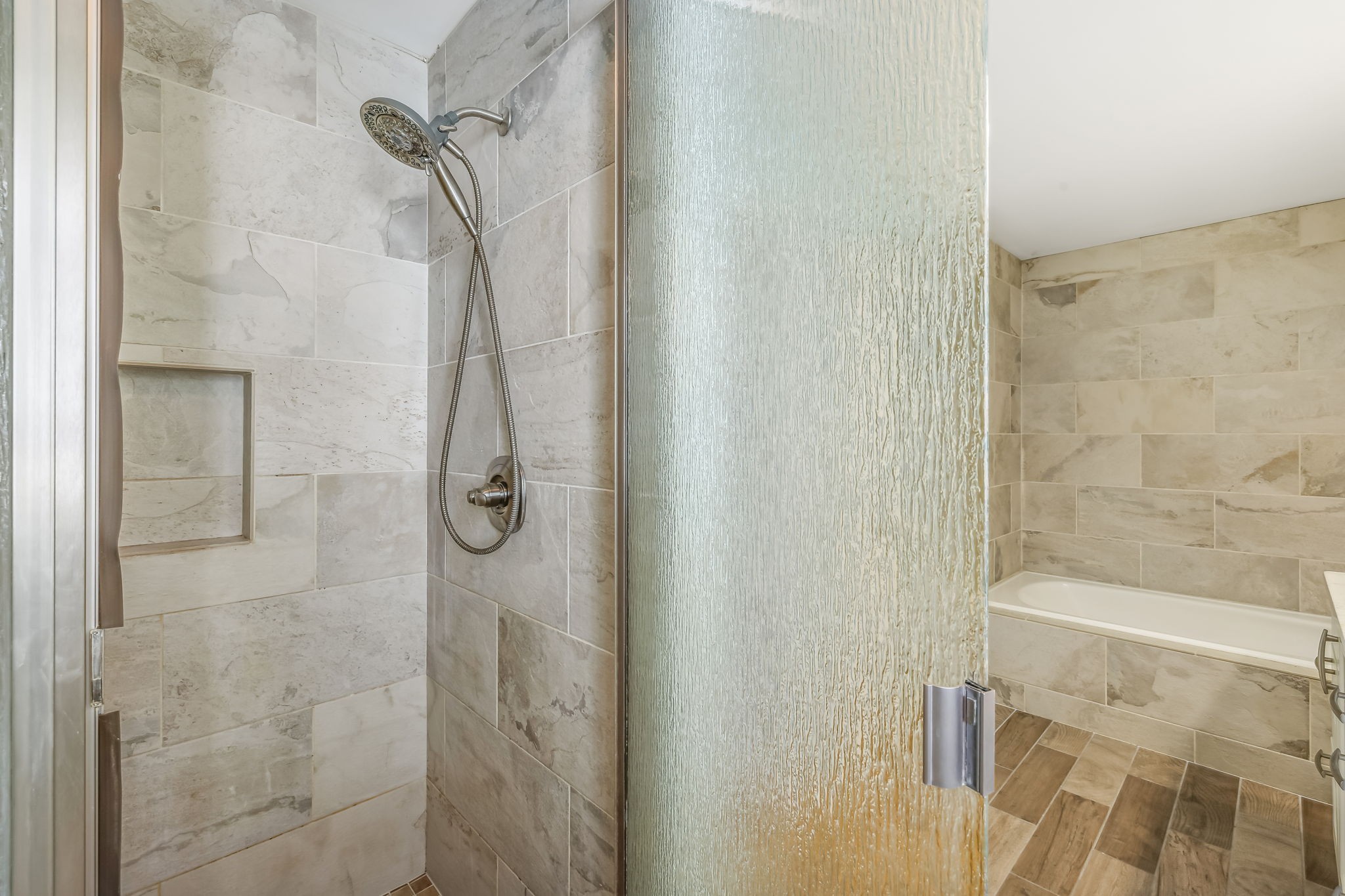 4152 Old Coopertown Road Springfield, TN 37172 - Photo 30 of 70 Separate tiled shower primary suite #1