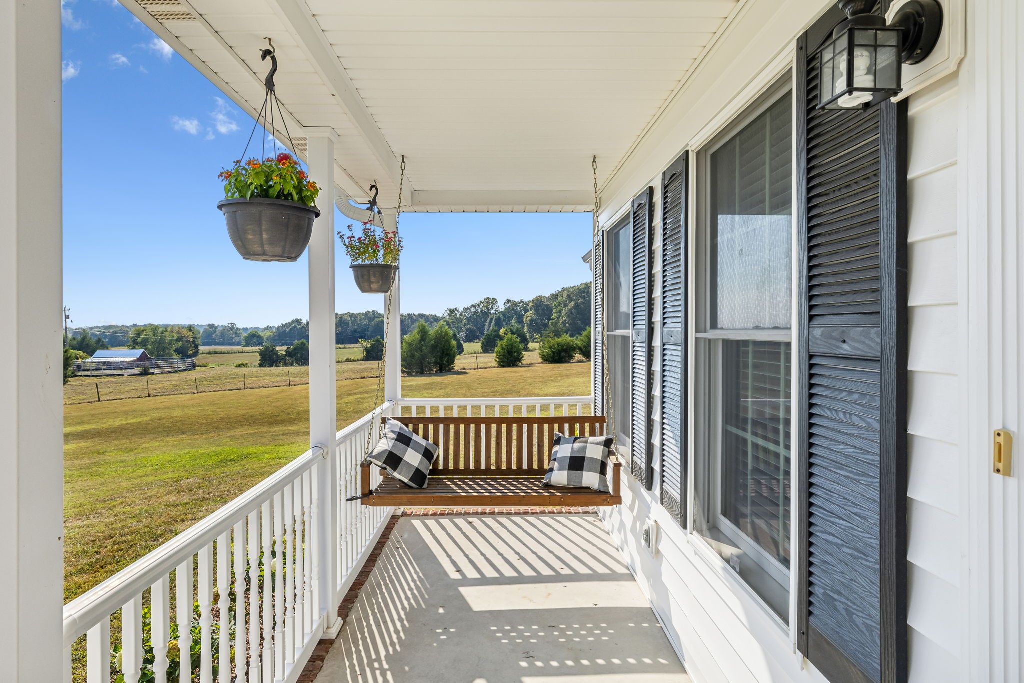 4152 Old Coopertown Road Springfield, TN 37172 - Photo 3 of 70