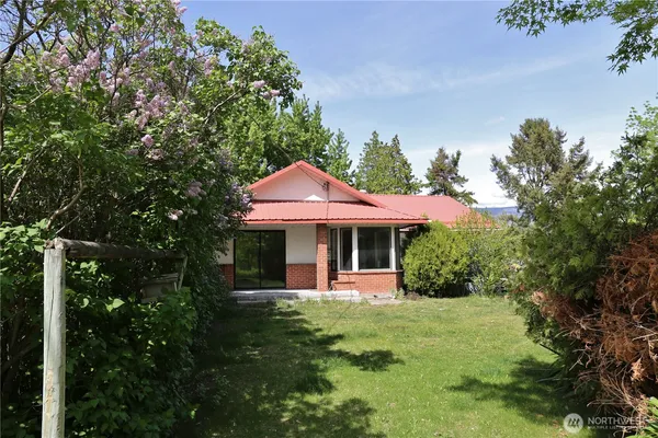 $538,000 | 33364 97th Highway, Oroville, WA 98844