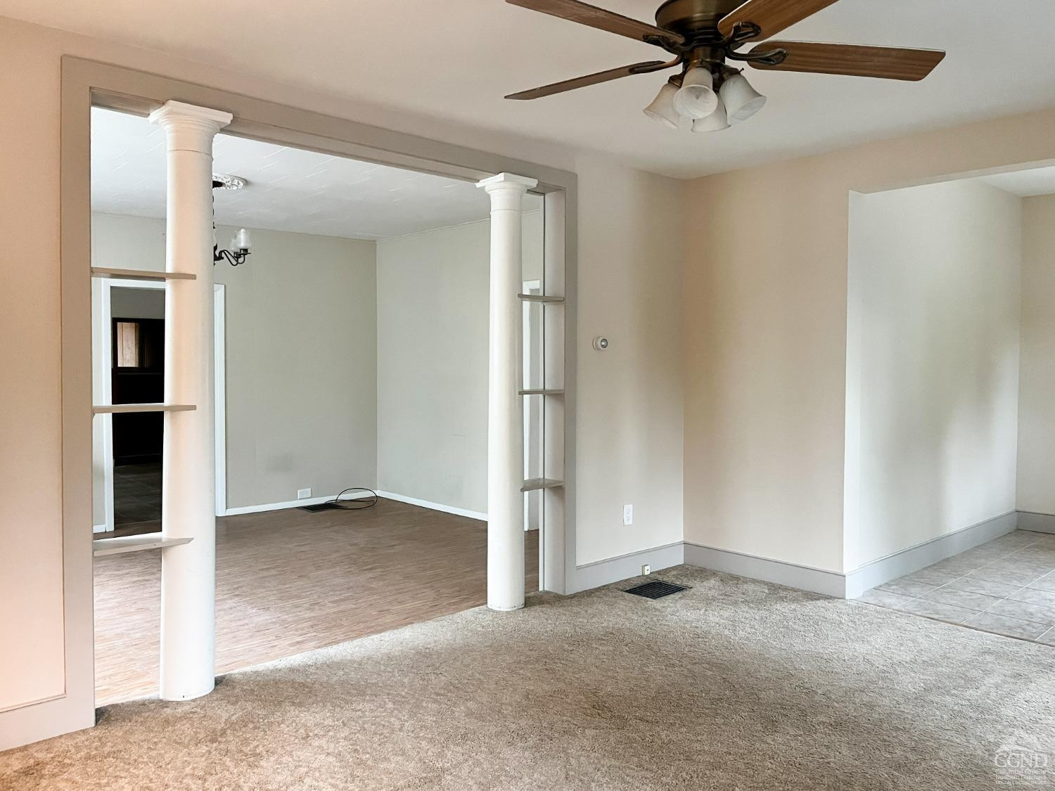 122 2nd Street, Unit 1 Athens, NY 12015 - Photo 7 of 26 an empty room with closet and a ceiling fan