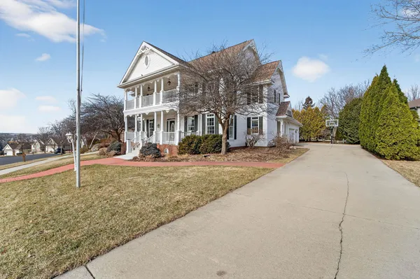$850,000 | 1614 Blue Ridge Trail, Waunakee, WI 53597
