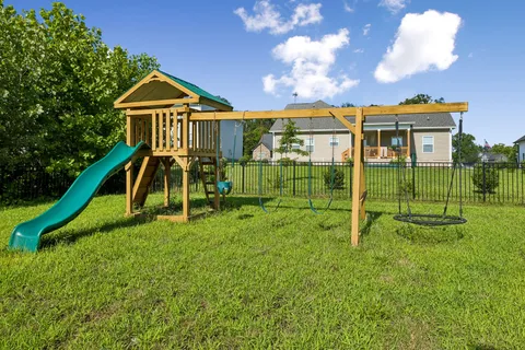 $479,950 | 429 Crestwicke Court, Clarksville, TN 37043