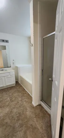 $2,200 | 16807 Sussex Drive, Houston, TX 77083