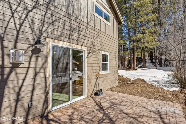 $1,550,000 | 11 East Sullivan Avenue, Flagstaff, AZ 86001