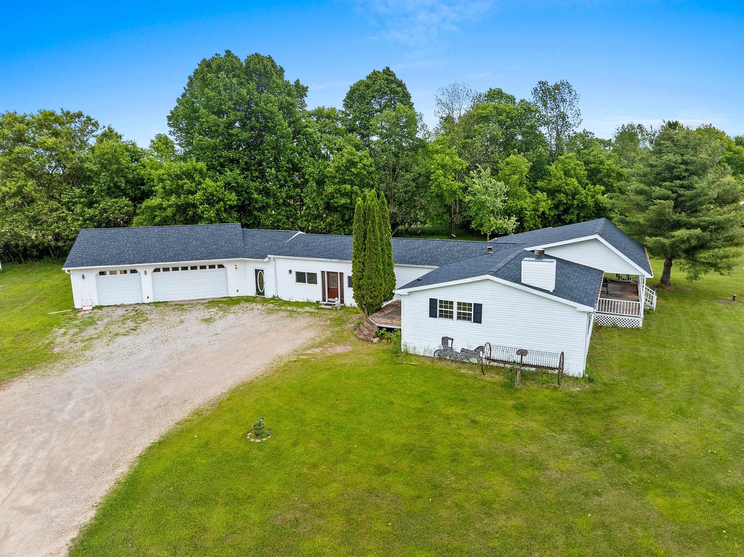 N2936 North 11th Road Coleman, WI 54112 - Photo 1 of 1 Gallery Image 1
