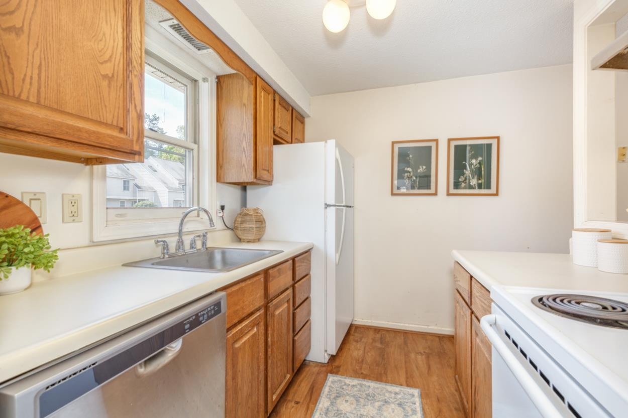129 Fisherville Road, Unit 48 Concord, NH 03303 - Photo 30 of 33 Gallery Image 30