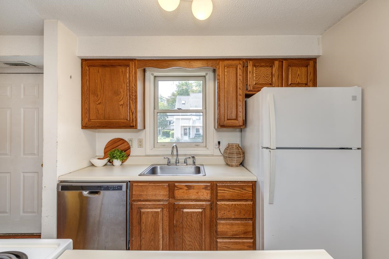 129 Fisherville Road, Unit 48 Concord, NH 03303 - Photo 33 of 33 Gallery Image 33