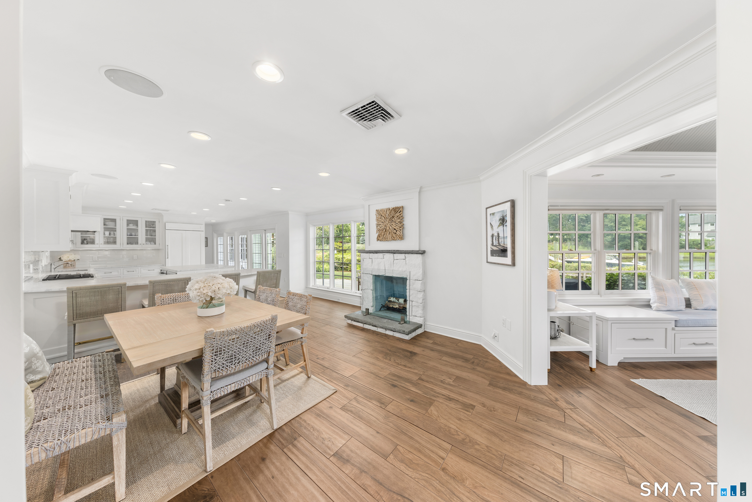 61 5 Mile River Road Darien, CT 06820 - Photo 21 of 38 Nice flow on the main floor