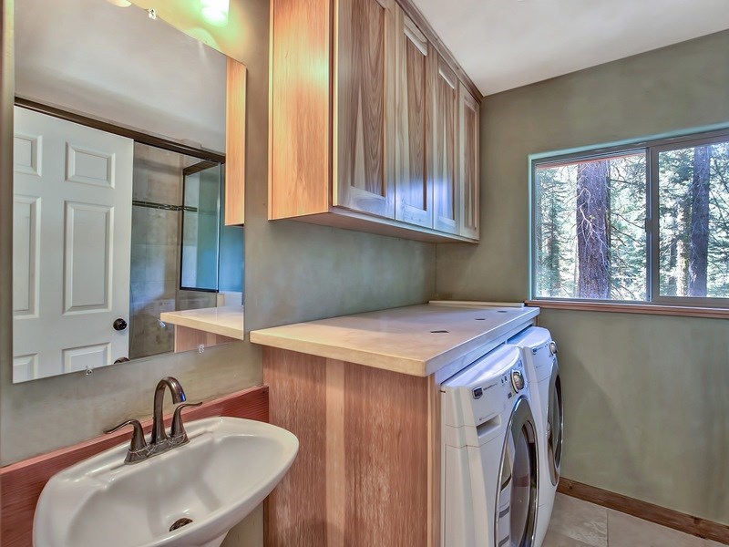 6257 River Road, Unit 14 Olympic Valley, CA 96146 - Photo 6 of 14 Gallery Image 6