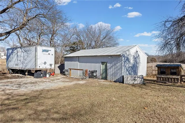 $485,000 | 360 East 2300th Road, Edgerton, KS 66021