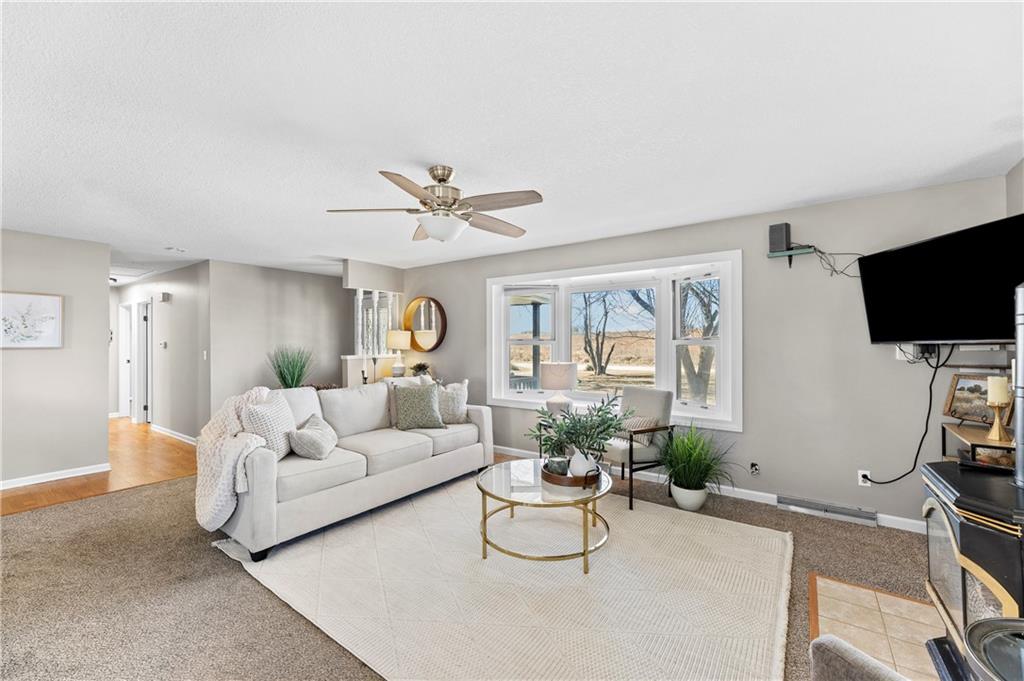 360 East 2300th Road Edgerton, KS 66021 - Photo 5 of 28