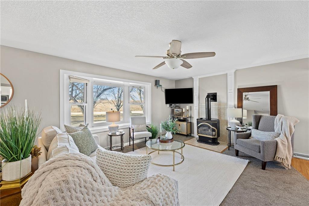 360 East 2300th Road Edgerton, KS 66021 - Photo 8 of 28