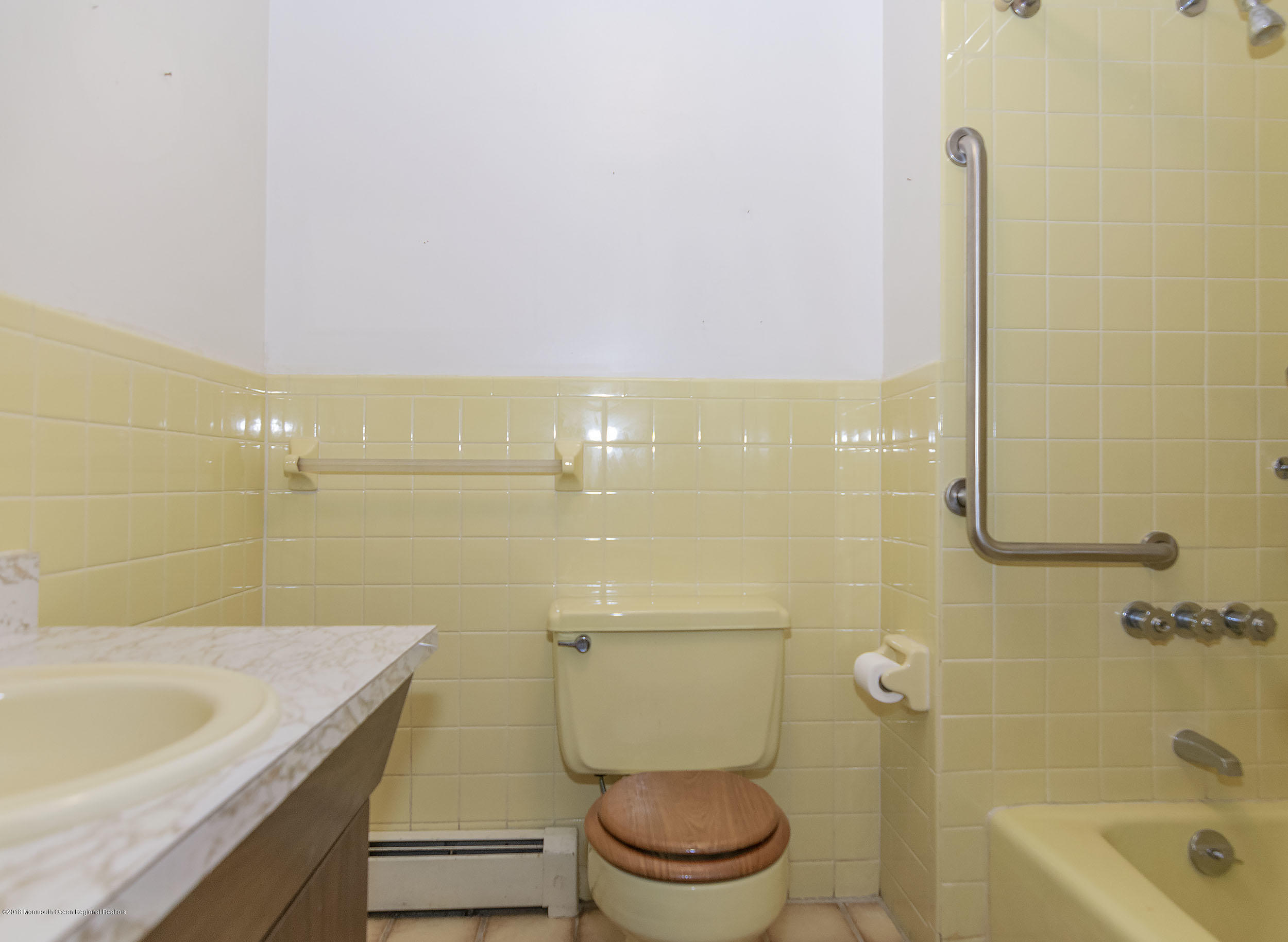 273 Stewart Road Allentown, NJ 08501 - Photo 15 of 32 Bath