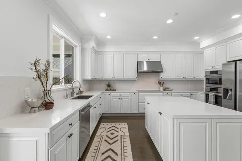 $2,898,888 | 480 Rosewood Avenue, San Jose, CA 95117