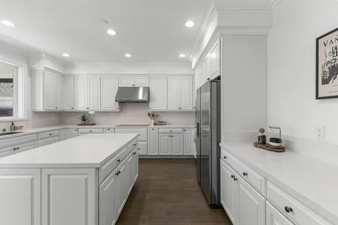 $2,898,888 | 480 Rosewood Avenue, San Jose, CA 95117