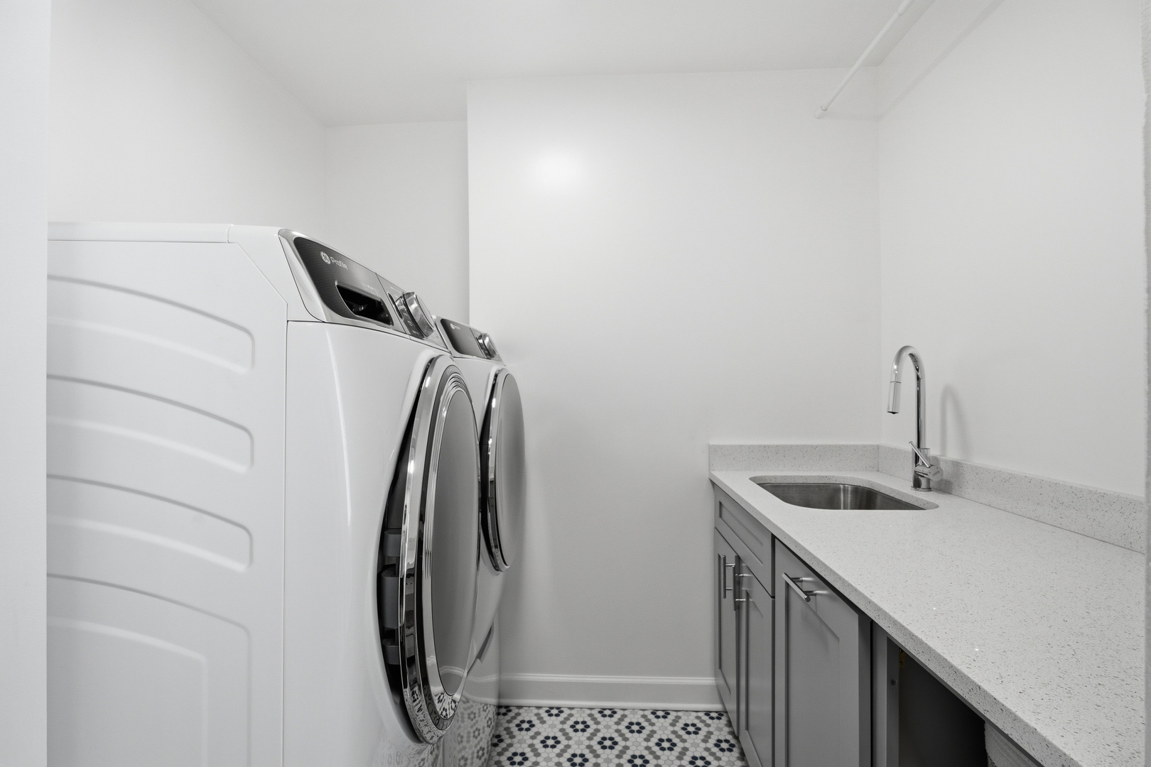 11 Princeton Road Hinsdale, IL 60521 - Photo 46 of 73