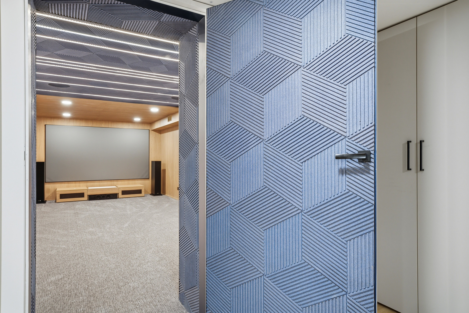 11 Princeton Road Hinsdale, IL 60521 - Photo 55 of 73