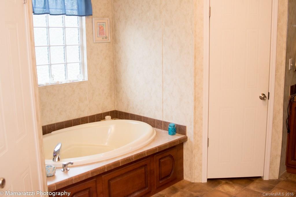 122 Thamon Road Shelby, NC 28150 - Photo 14 of 24 Gallery Image 14