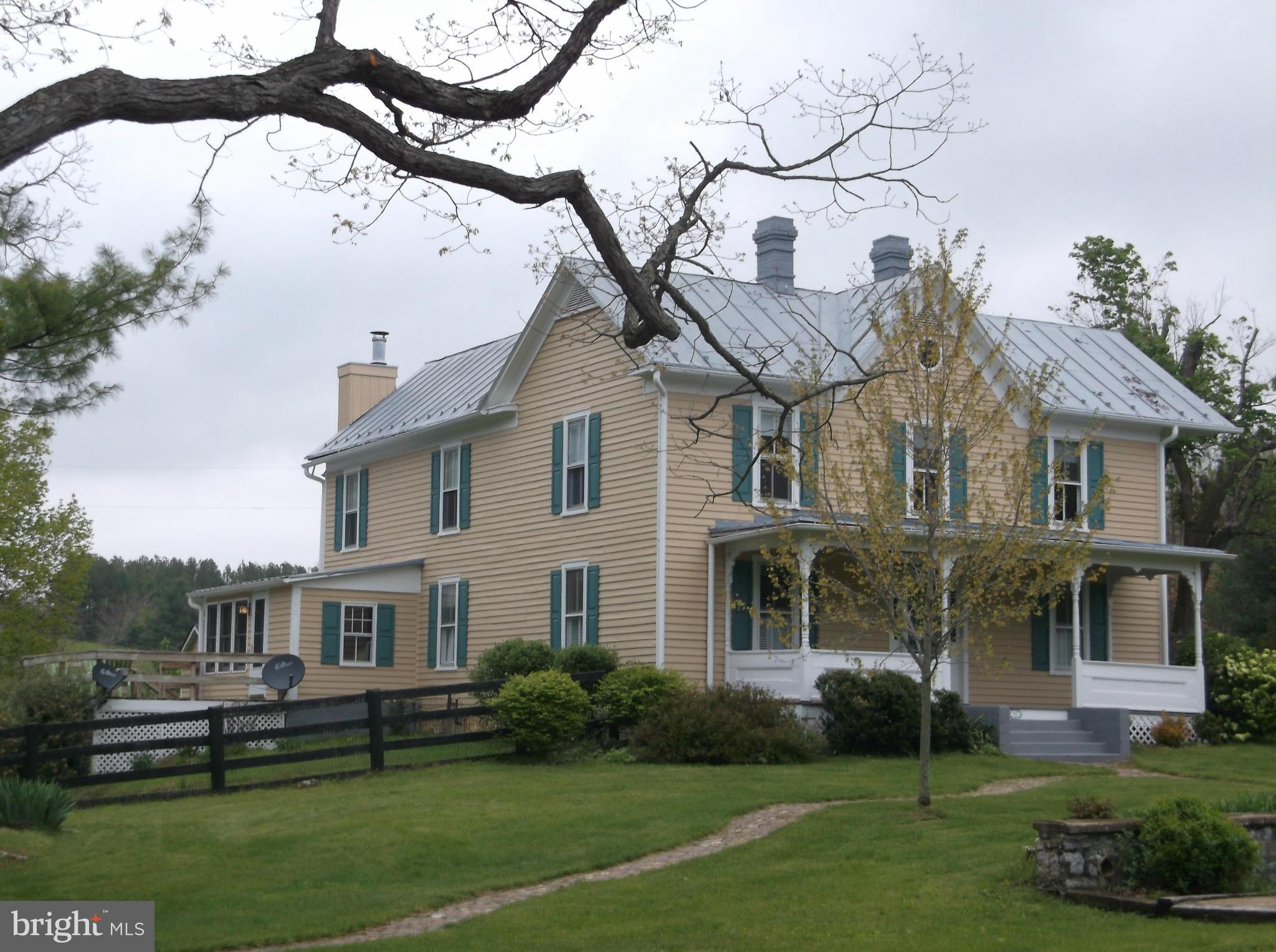 111 Chapel Road Middletown, VA 22645 - Photo 1 of 30 Exterior (Front)