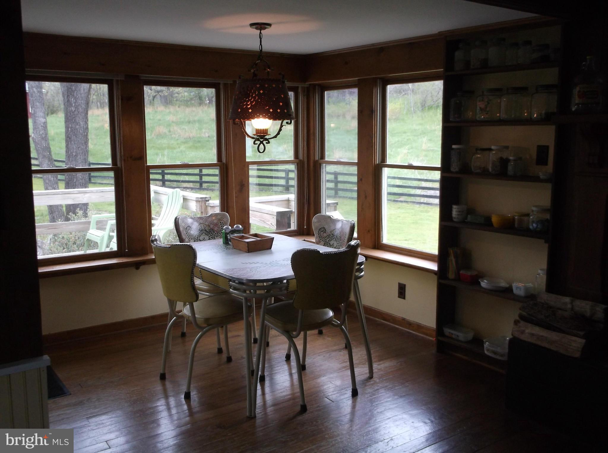 111 Chapel Road Middletown, VA 22645 - Photo 10 of 30 Kitchen