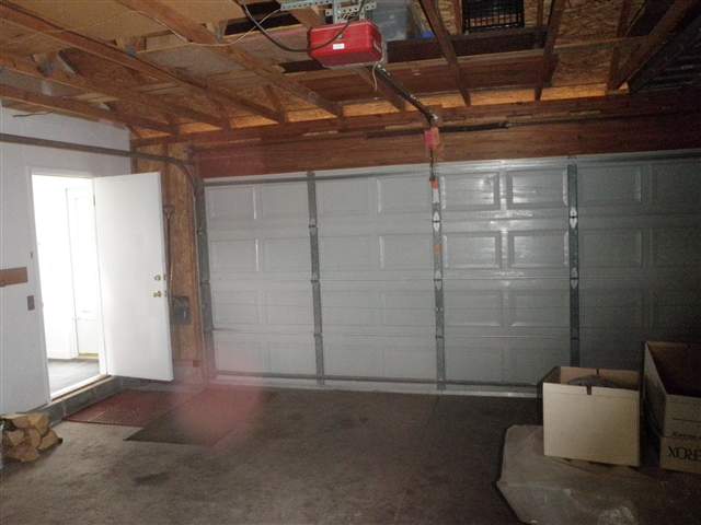 2760 Norton Lawn Street Rochester, MI 48307 - Photo 25 of 25 31069573-24.JPG